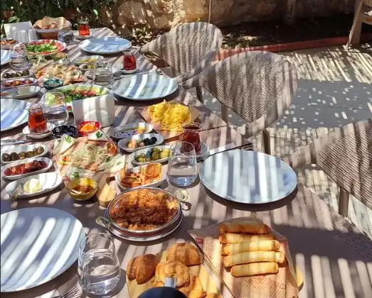 Kahvaltı Dahil